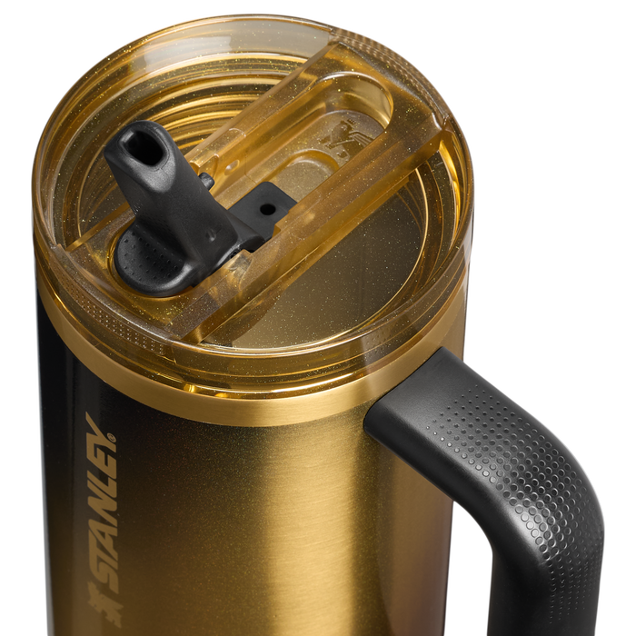The Quencher® ProTour Flip Straw Tumbler | 30 OZ | 0.89 L