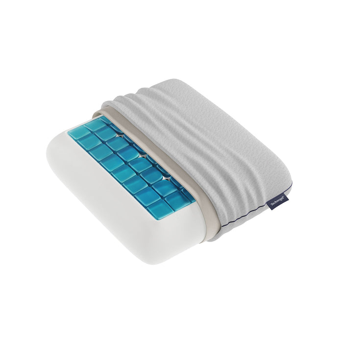 Technogel_Travel_Deluxe_half covered on a white background