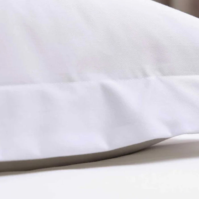 Close-up of 500TC Egyptian White Cotton Flat Sheet