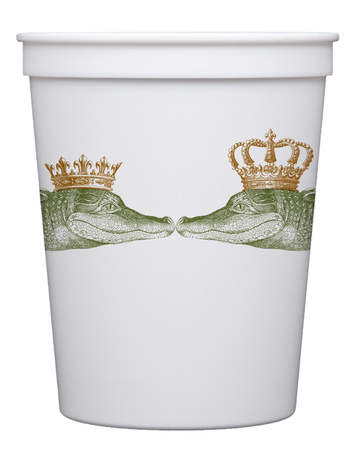 Customizable Kissing Gators 16oz Cups