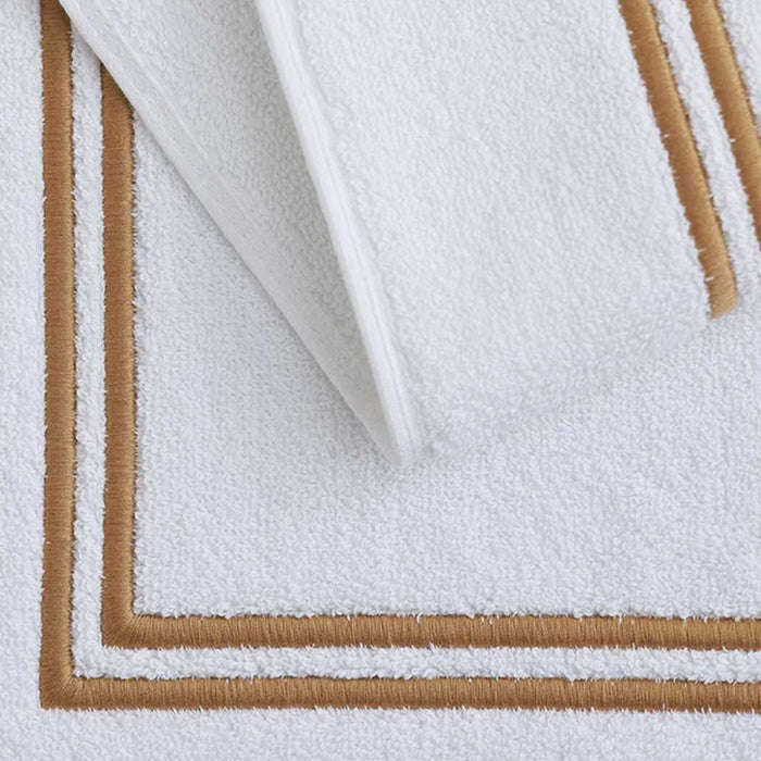 Close-up of Empire Bath Mat White Gold
