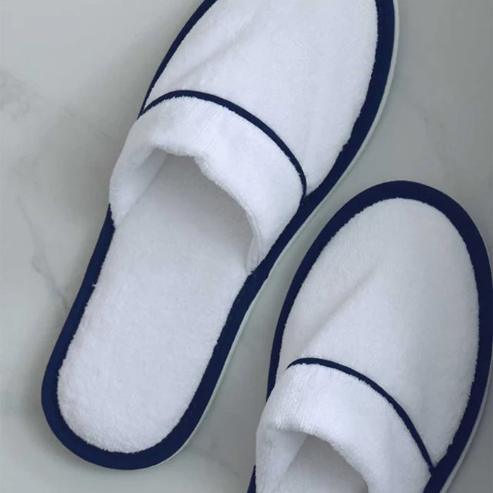 Empire Velour Slippers White / Navy on a light gray background