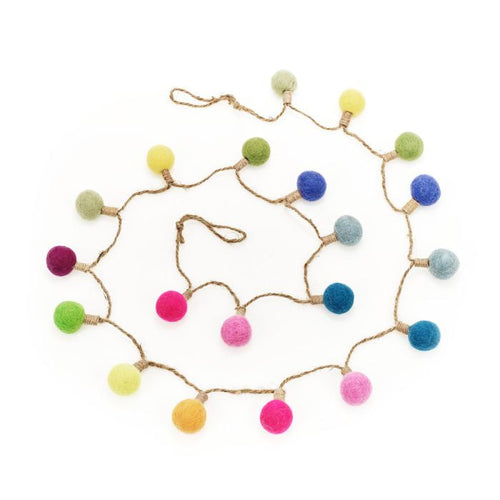 Felt Lightbulb Garland