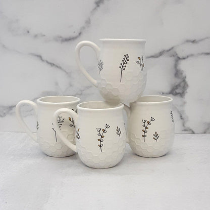 Honey Bee Mug Thankful/Kind/Just/Positive