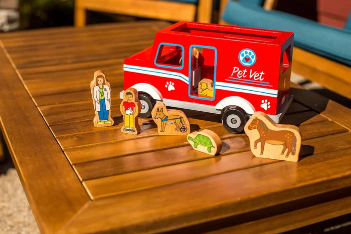 Magnetic Vet Pet Truck