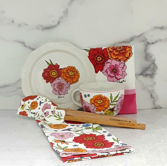 Summer Floral Scalloped Ceramic Plate